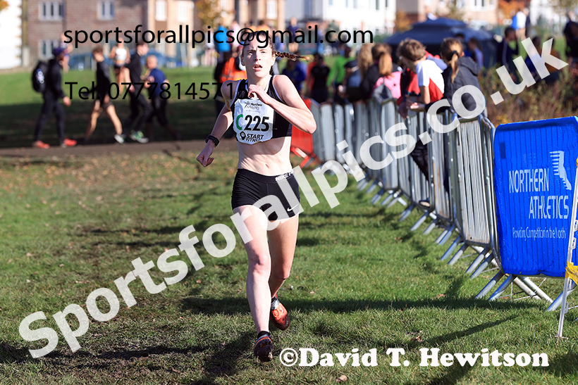 Senior women, 2024 Northern Cross Country Relays, Graves Park, Sheffield.   Photo: David T. Hewitson/Sports for All Pics